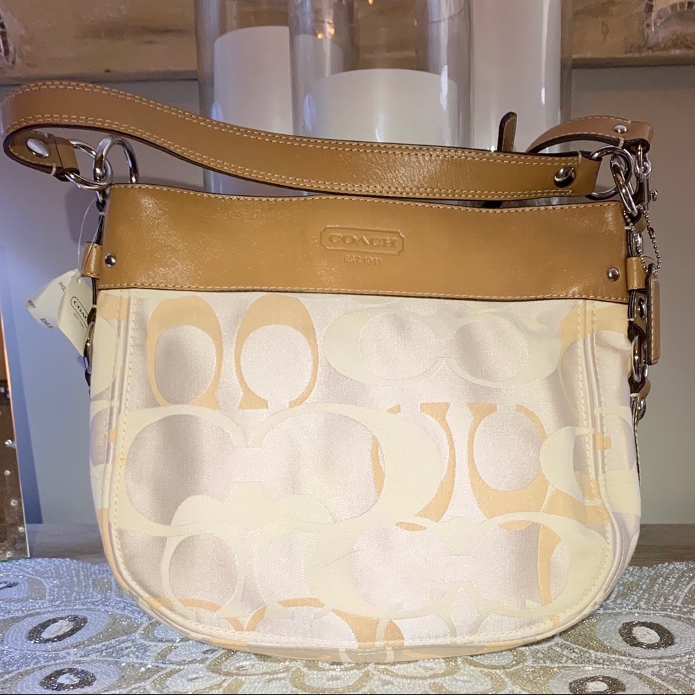 Coach opt. Sig. convertible NWT